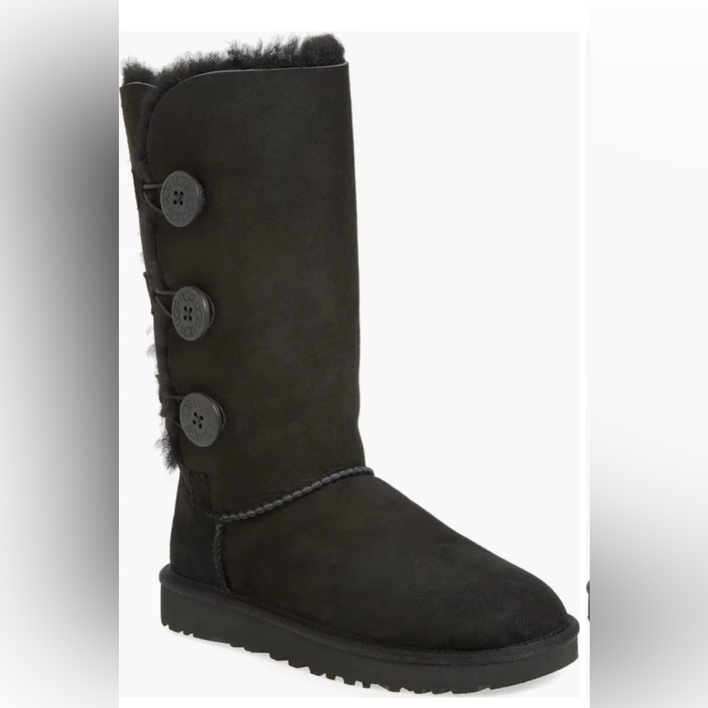 Ugg 3 Button Black Bailey Boots - Used - Picture shows condition